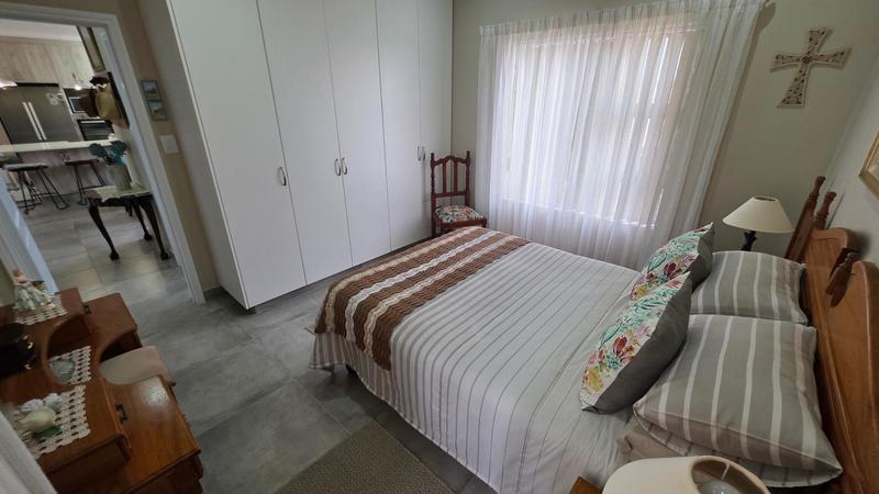 2 Bedroom Property for Sale in Dana Bay Western Cape